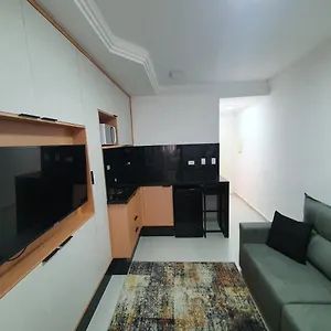 Belíssimo Studio Nos Jardins, Próximo Ao Metrô E Hospital Das Clínicas São Paulo