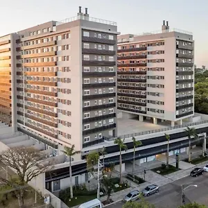 https://loft-encantador-piscina-academia-garagem-salao.hotels-portoalegre.net